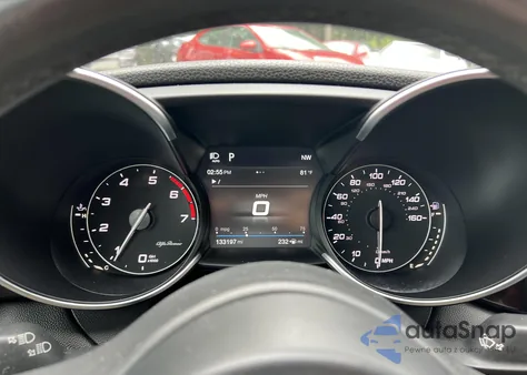 2017 Alfa Romeo Giulia Ti Awd z USA, uszkodzony, nr VIN ZARFAEEN9H7544398